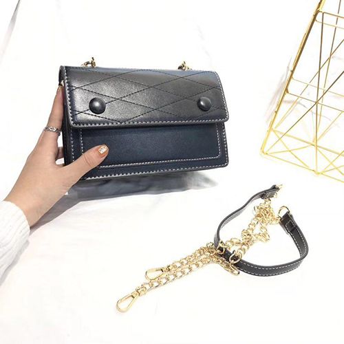 WOMEN'S HIGH STYLED SHOULDER LOCK'S BAG - deluxe.com.ng