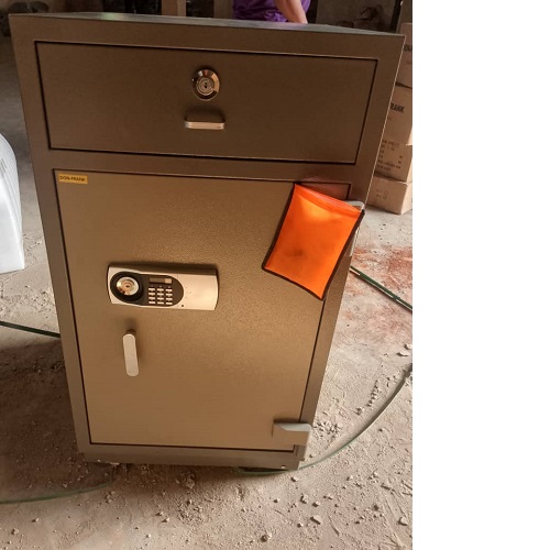D FIREPROOF SAFE | S1000 - deluxe.com.ng