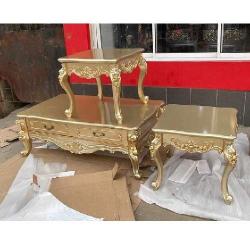QUALITY DESIGNED GOLDEN ROYAL CENTER TABLE WITH 2 SIDE STOOLS- AVAILABLE (CHILU) QUALITY DESIGNED GOLDEN ROYAL CENTER TABLE WITH 2 SIDE STOOLS- AVAILABLE (CHILU) - deluxe.com.ng