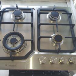 HOTPOINT4 BURNER BUILT IN  GAS HOB |QM4007-deluxe.com.ng