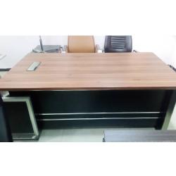 QUALITY 2 METER BROWN WITH DESIGNED OFFICE TABLE - AVAILABLE (ARIN) - deluxe.com.ng