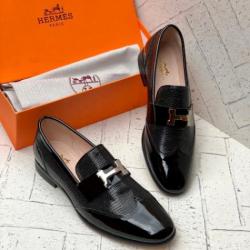 HERMES CASUAL MEN'S SHOES( AVAILABLE IN ALL SIZES) 290 - deluxe.com.ng