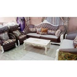 QUALITY DESIGNED 7 SEATERS SOFA & CENTER TABLE WTH 2 SIDE STOOLS (AUSFUR - deluxe.com.ng