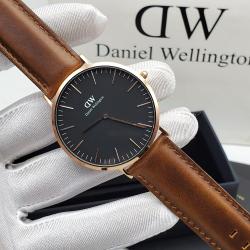 DANIEL WELLINGTON EXCLUSIVE BROWN LEATHER WRISTWATCH (SAWW) - DELUXE.COM.NG