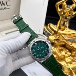 IWC EXCLUSIVE DESIGNERS WRISTWATCH WITH DARK GREEN LEATHER WITH SILVER FACE | GREEN SCREEN (SAWW) - DELUXE.COM.NG