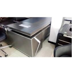 QUALITY DESIGNED 1.6 METER GRAY OFFICE TABLE - AVAILABLE (ARIN) - deluxe.com.ng