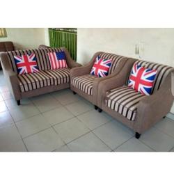 LIGHT BROWN STRIPPED 7 SEATERS SOFA WITH BRITISH COLOURED PILLOWS (BENFU)