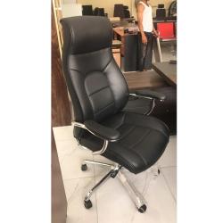 BLACK EXECUTIVE OFFICE CHAIR WITH HIGH BACK (DOFU)