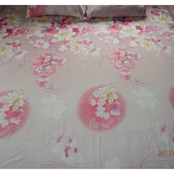 Deluxe Bed Sheet With 2 Pillowcases 
