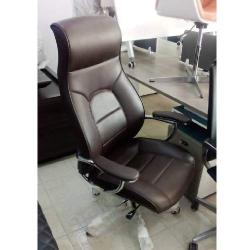 QUALITY DESIGNED COFFEE BROWN OFFICE CHAIR - AVAILABLE (ARIN) -deluxe.com.ng