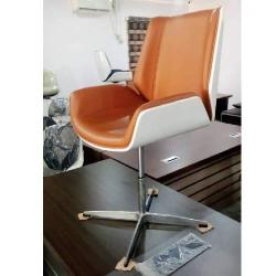 QUALITY DESIGNED ORANGE & WHITE EXECUTIVE OFFICE CHAIR WITH ROLLER - AVAILABLE (ARIN) - deluxe.com.ng