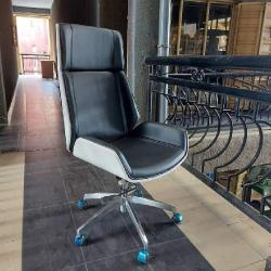 QUALITY DESIGNED BLACK & GRAY EXECUTIVE OFFICE CHAIR - AVAILABLE (NOFU) - deluxe.com.ng