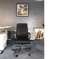 QUALITY BLACK EXECUTIVE OFFICE CHAIR  - AVAILABLE (MOBIN)