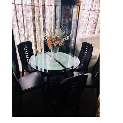 QUALITY DESIGNED WHITE & BLACK ROUND DINING TABLE 6 CHAIRS - AVAILABLE (JAFU)