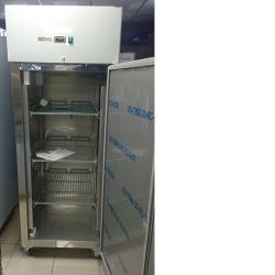 Ignis Commercial Cabinet Freezer --delu