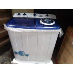 AKAI 11kg Top Loader Twin Tub Washing Machine- DELUXE.COM.NG