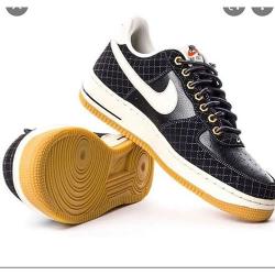 NIKE DESIGNERS MEN'S SHOE 368 (AVAILABLE IN ALL SIZES)