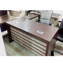 QUALITY 2 METER BROWN WITH CREAM COLUR DESIGNED OFFICE TABLE - AVAILABLE (ARIN) - deluxe.com.ng